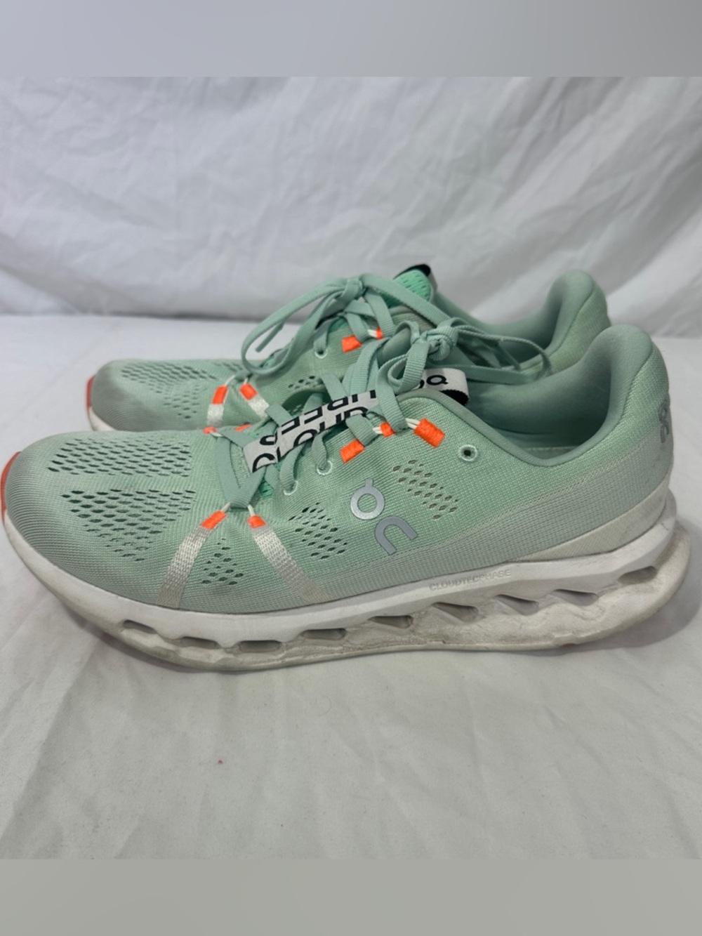 On CloudSurfer - Mint - Women's 10